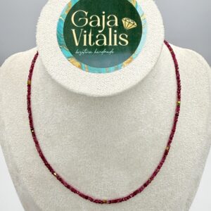 Naszyjnik z Rubinu Ciemnego